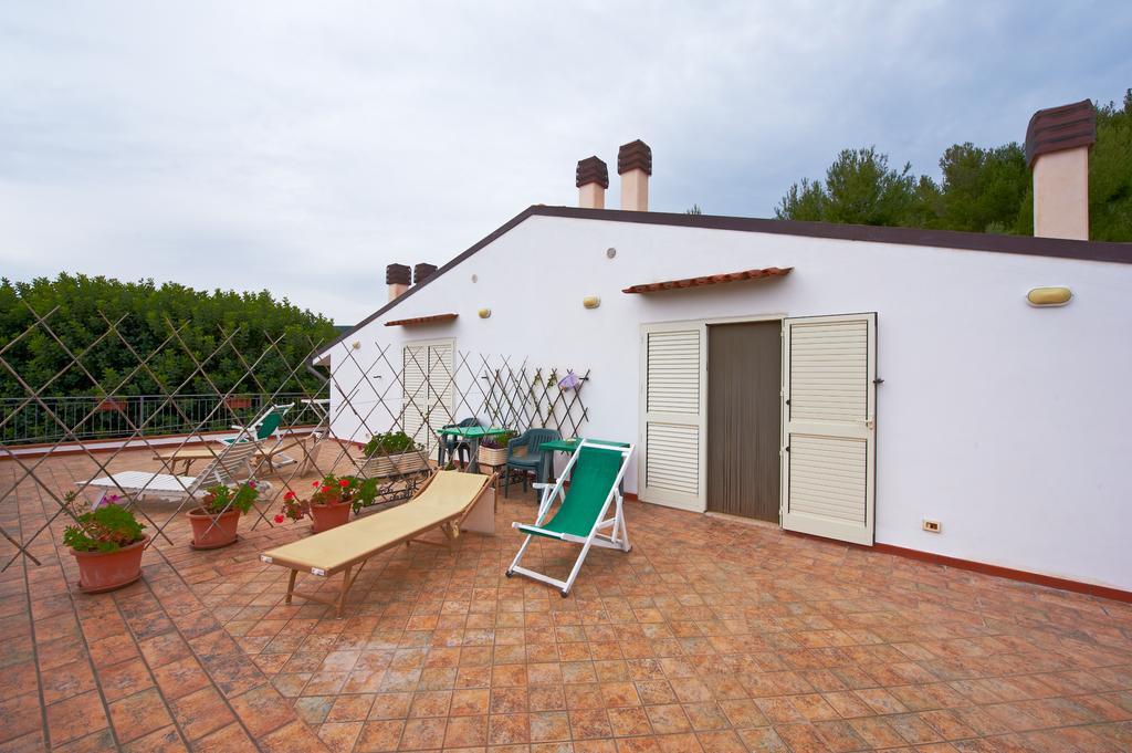 B&B La Scapola Матината Екстериор снимка