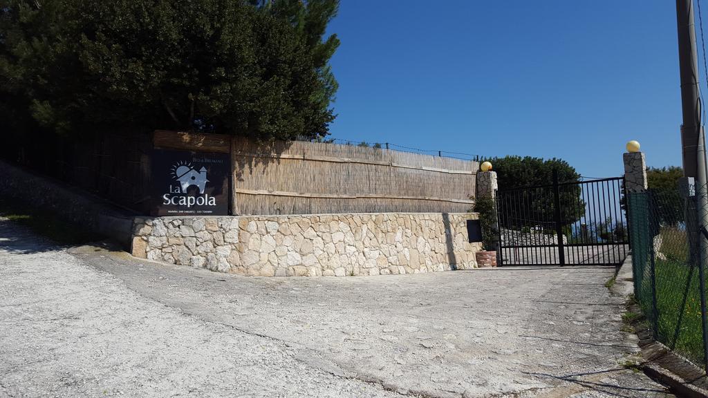 B&B La Scapola Матината Екстериор снимка